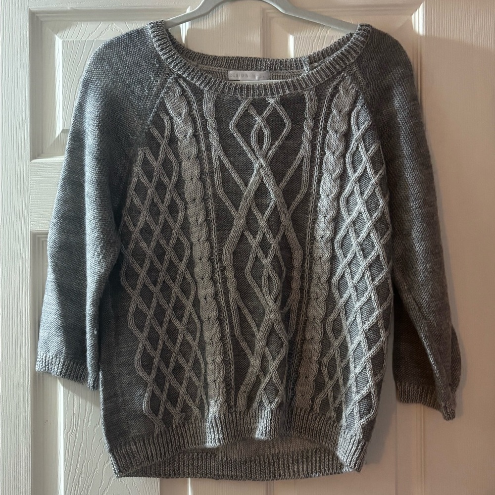 Size XL Design History brand sweater